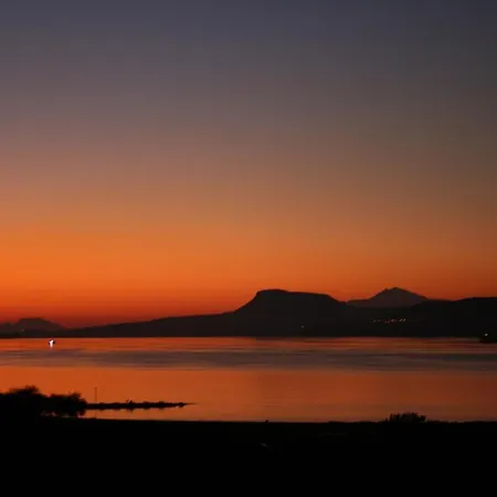 Souda Bay Penthouse Apartment *